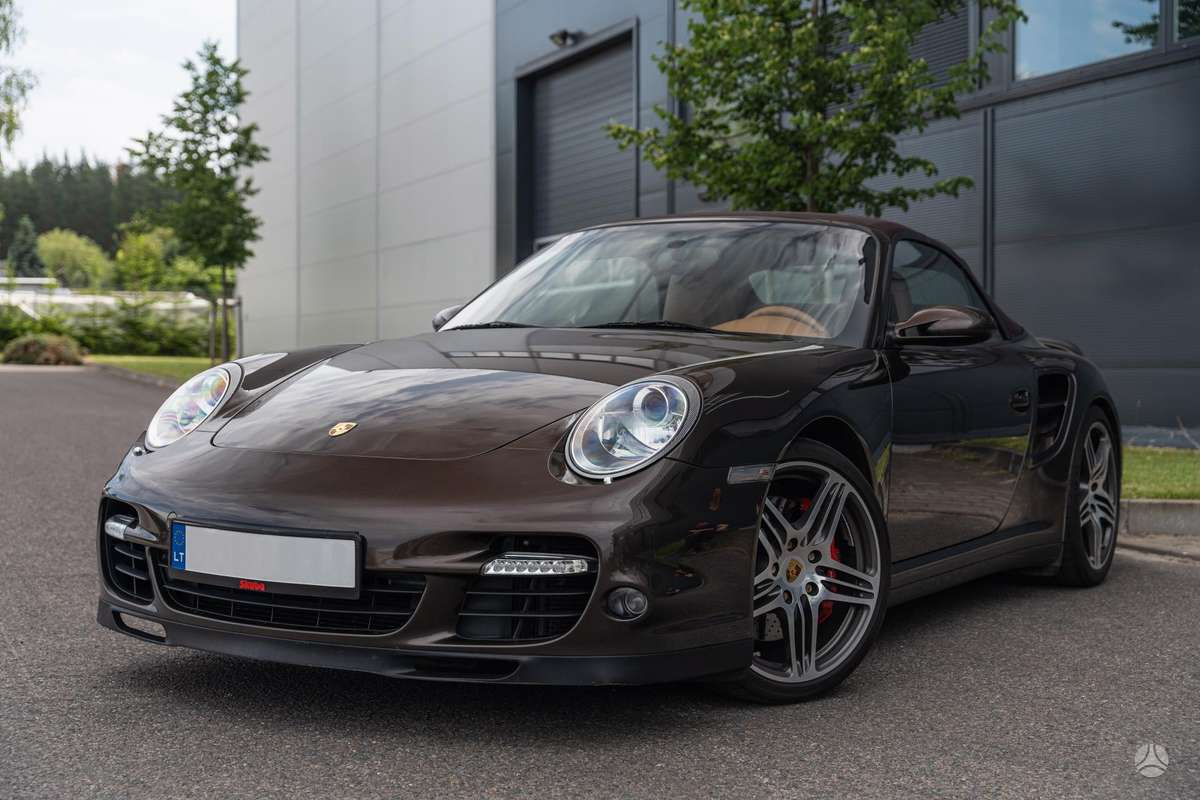 Porsche 911 - 1