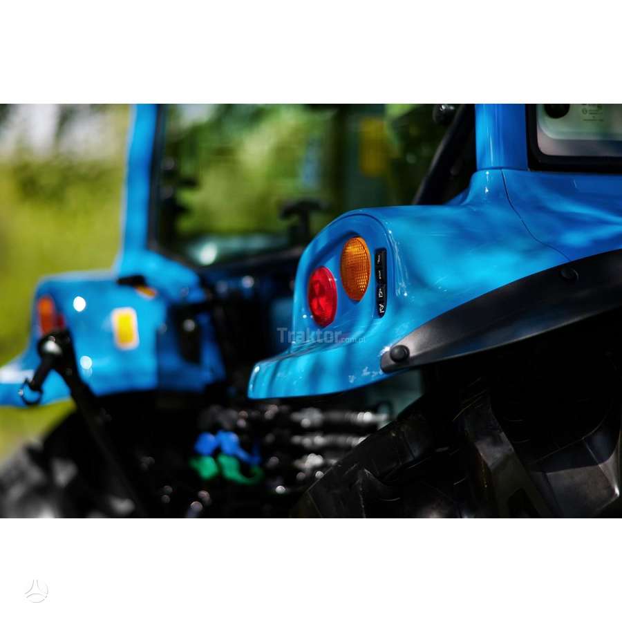 LS Mtron MT7, traktoriai