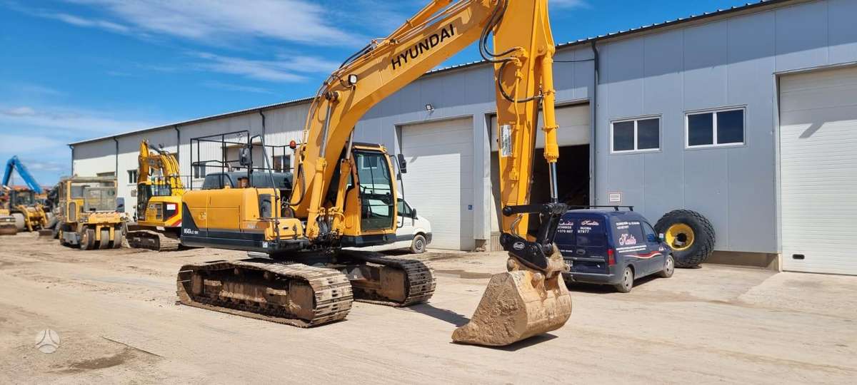 Hyundai Robex 160LC-9A, ekskavatoriai