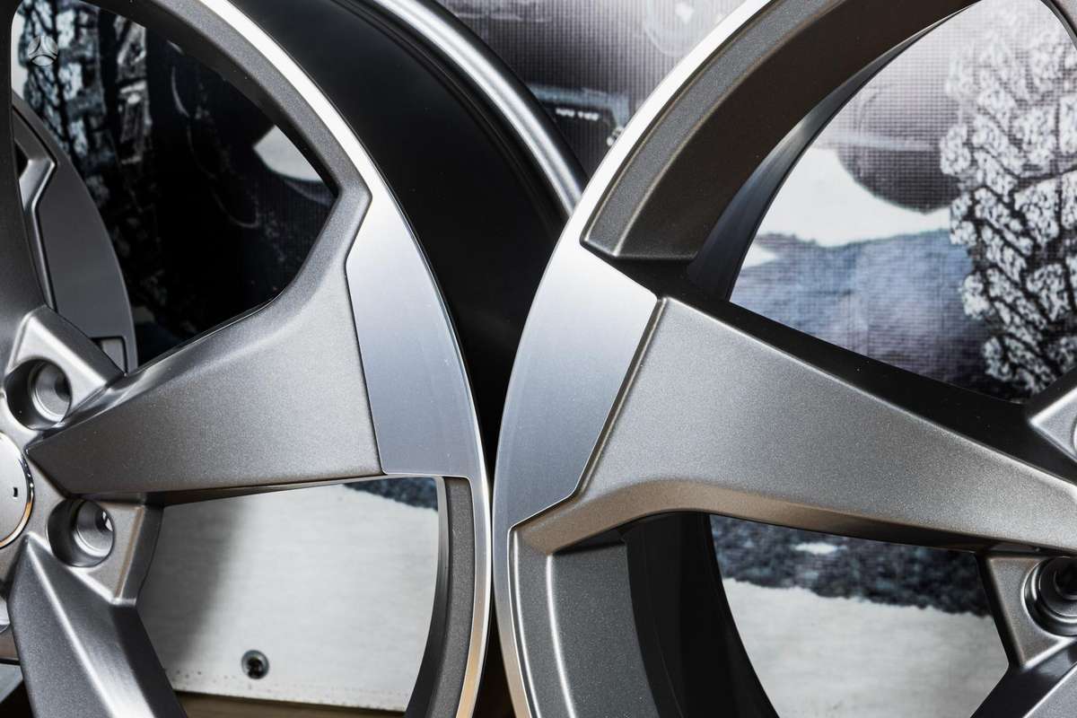 -Kita- Audi, light alloy, R20