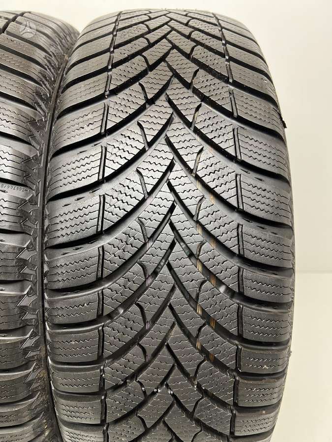 Semperit Speed Grip 5 2023m, winter 215/60 R16