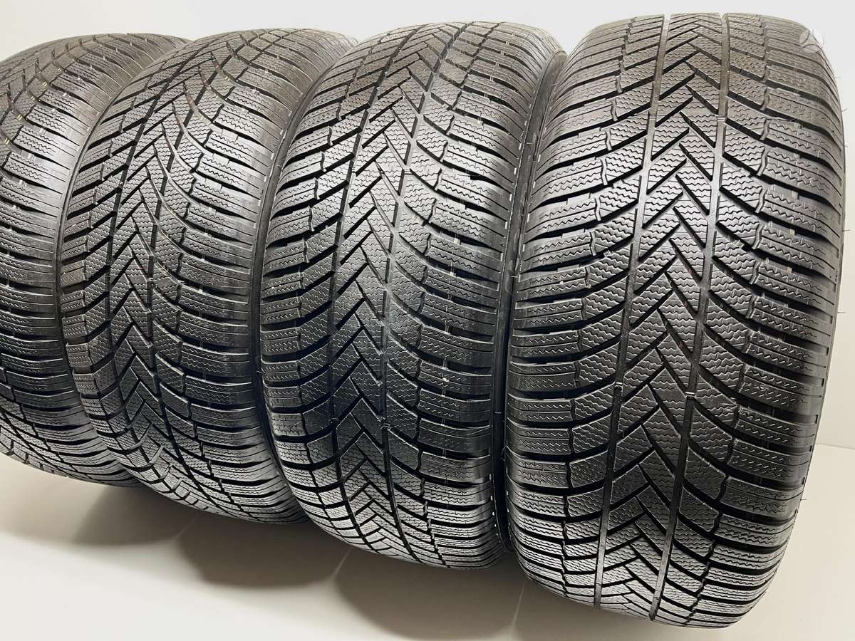 Bridgestone Blizzak LM005 2022m, winter 255/50 R19