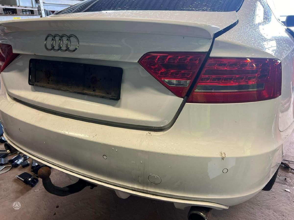 Audi A5 rezerves daļās