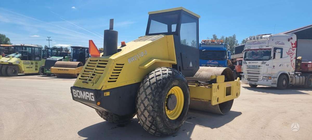Bomag BW211D-3, вибромашины