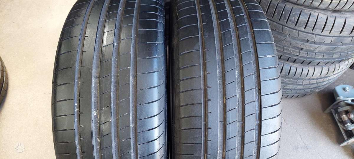 Goodyear, летние 245/45 R18