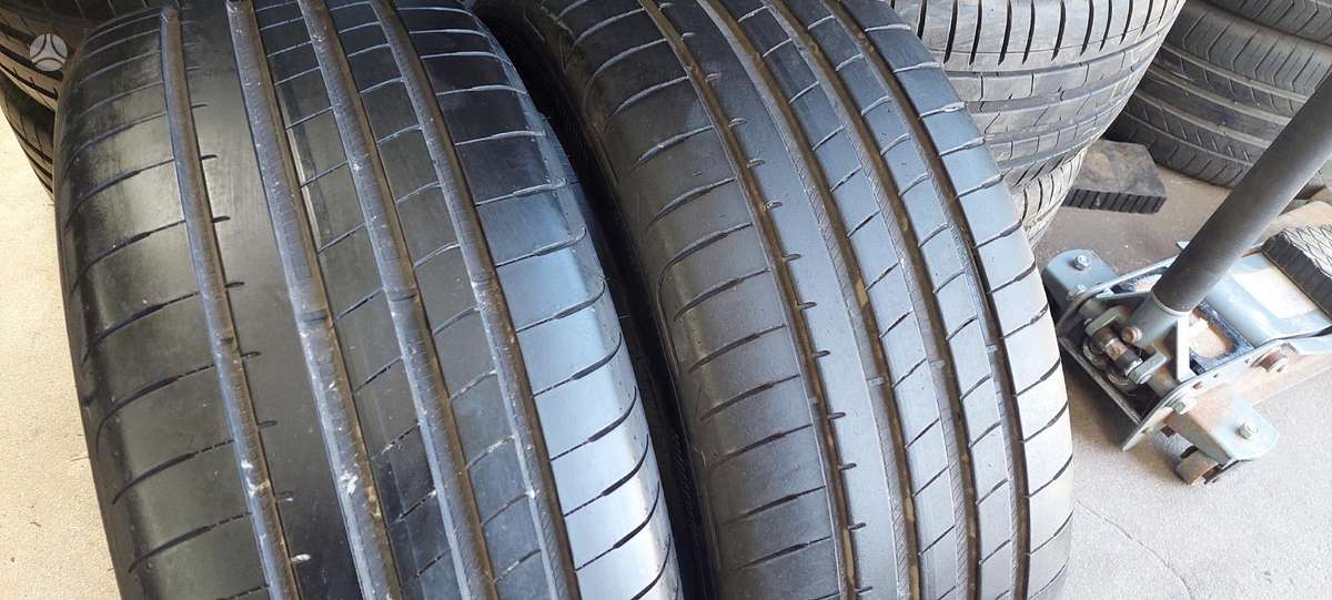 Goodyear, vasaras 245/45 R18