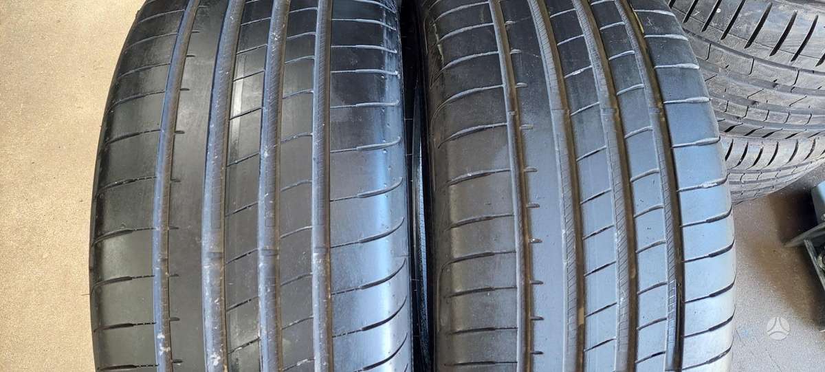 Goodyear, summer 245/45 R18