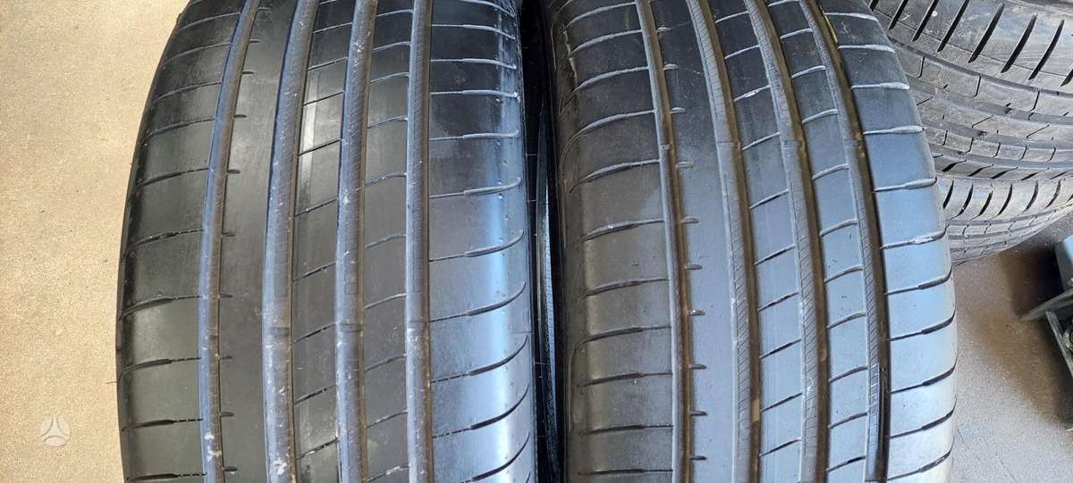 Goodyear, vasaras 245/45 R18