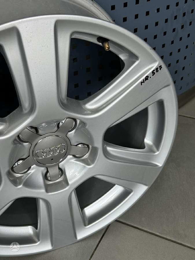 Audi ORIGINALŪS NR.587, light alloy, R17