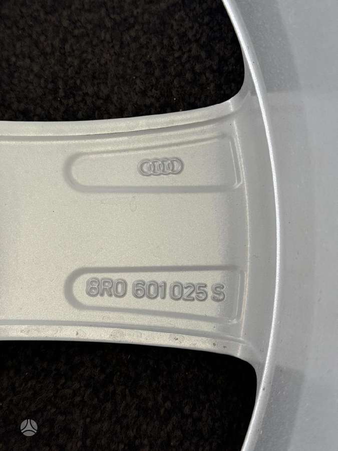 Audi ORIGINALŪS NR.587, light alloy, R17