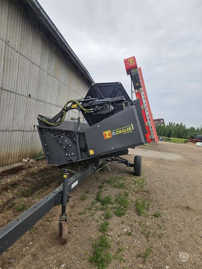Laverda M300MCS, combine harvesters