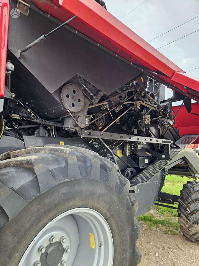Laverda M300MCS, combine harvesters