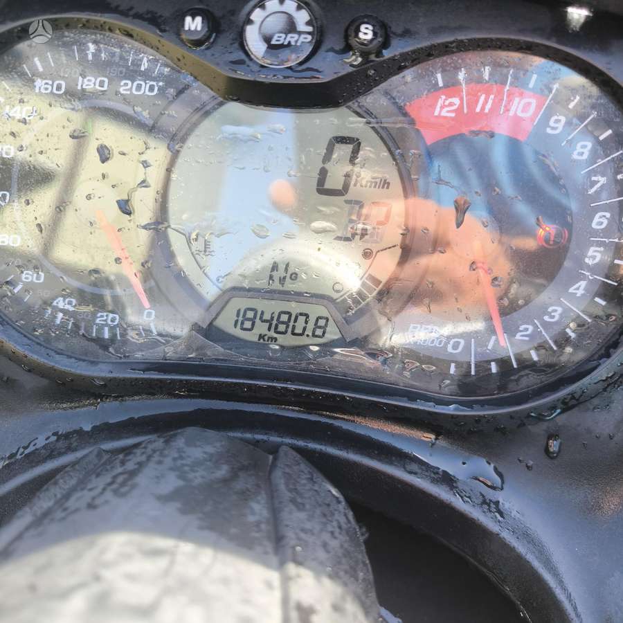 Can-Am Spyder 991cc, triračiai