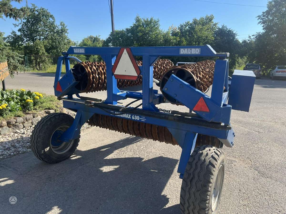 Dalbo Minimax 630, dirvos tankinimo, lyginimo volai