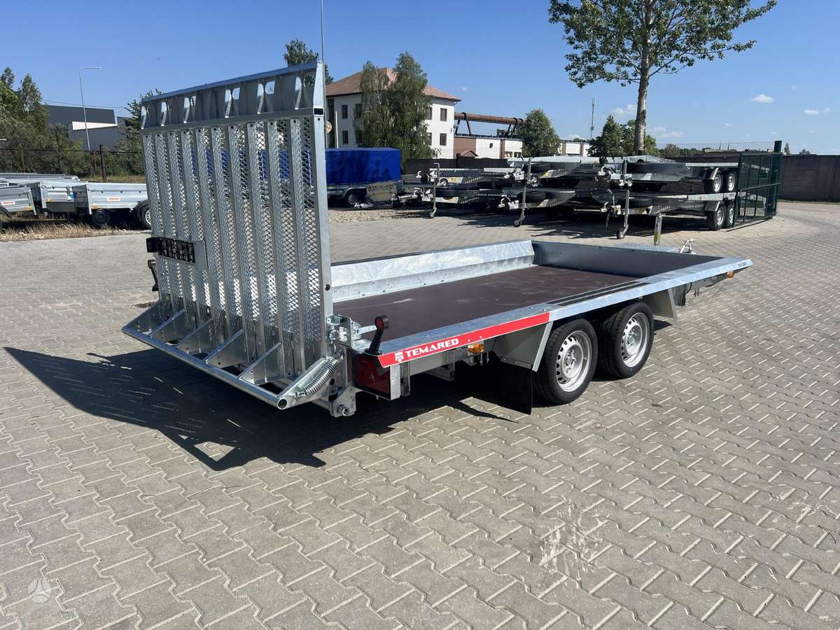 TEMARED Builder3 4018/2, spec. piekabe un puspiekabe