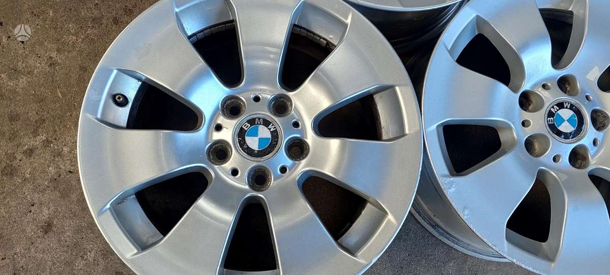 BMW, lengvojo lydinio, R17