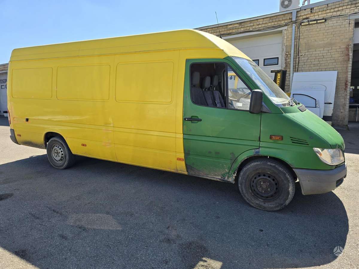 Mercedes-Benz Sprinter Dalimis