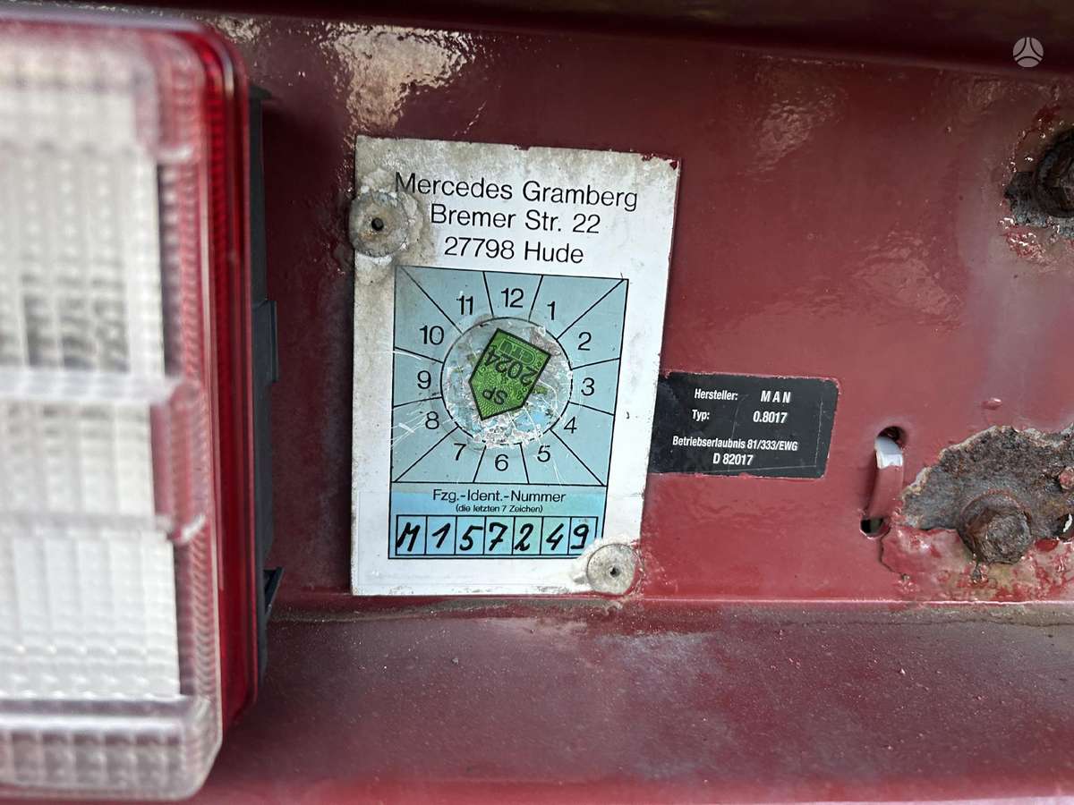 MAN 18.232, platformas