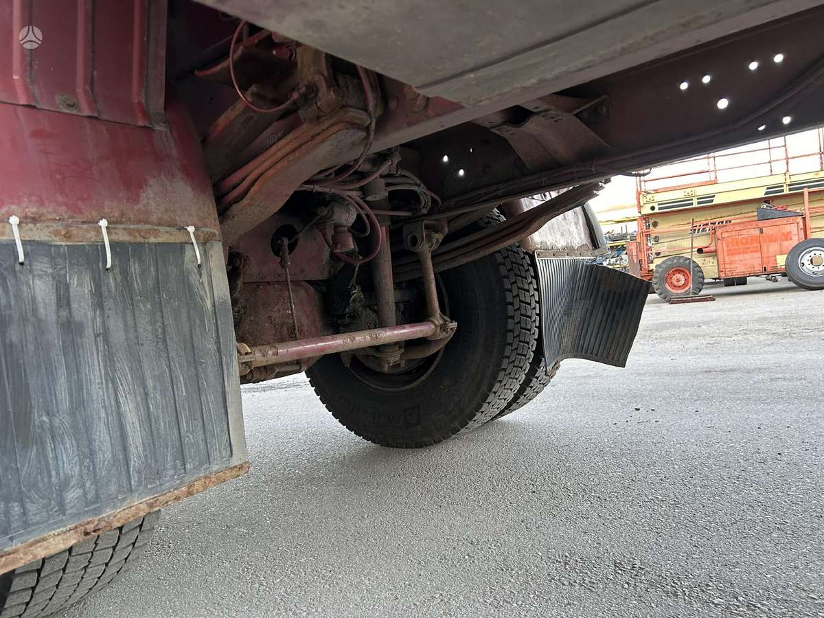 MAN 18.232, flatbeds