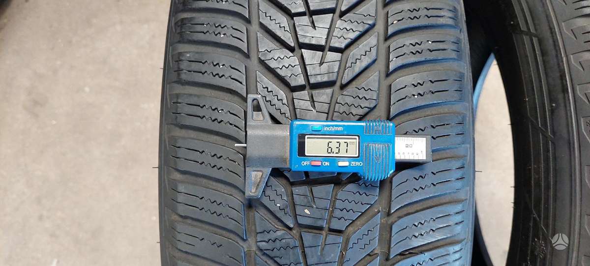 Hankook, žieminės 215/60 R17