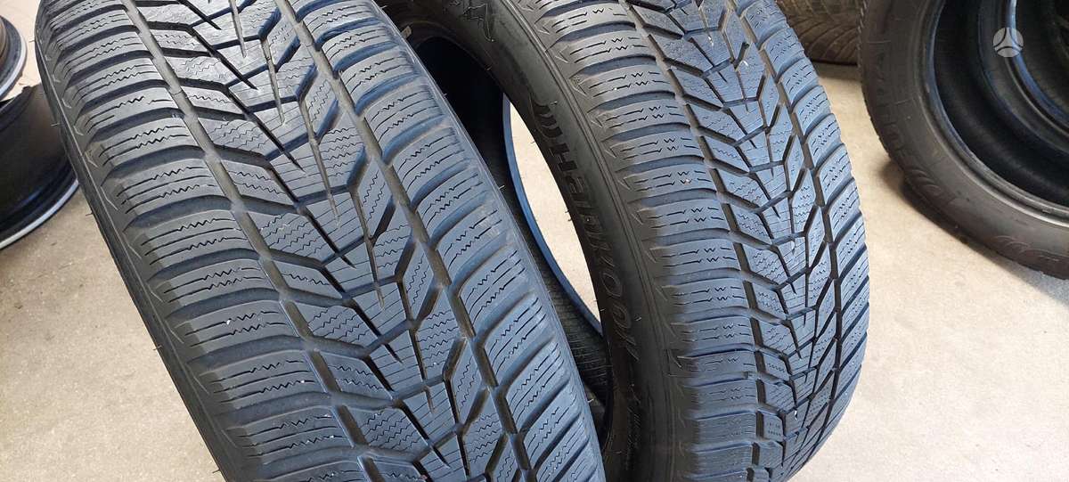 Hankook, žieminės 215/60 R17