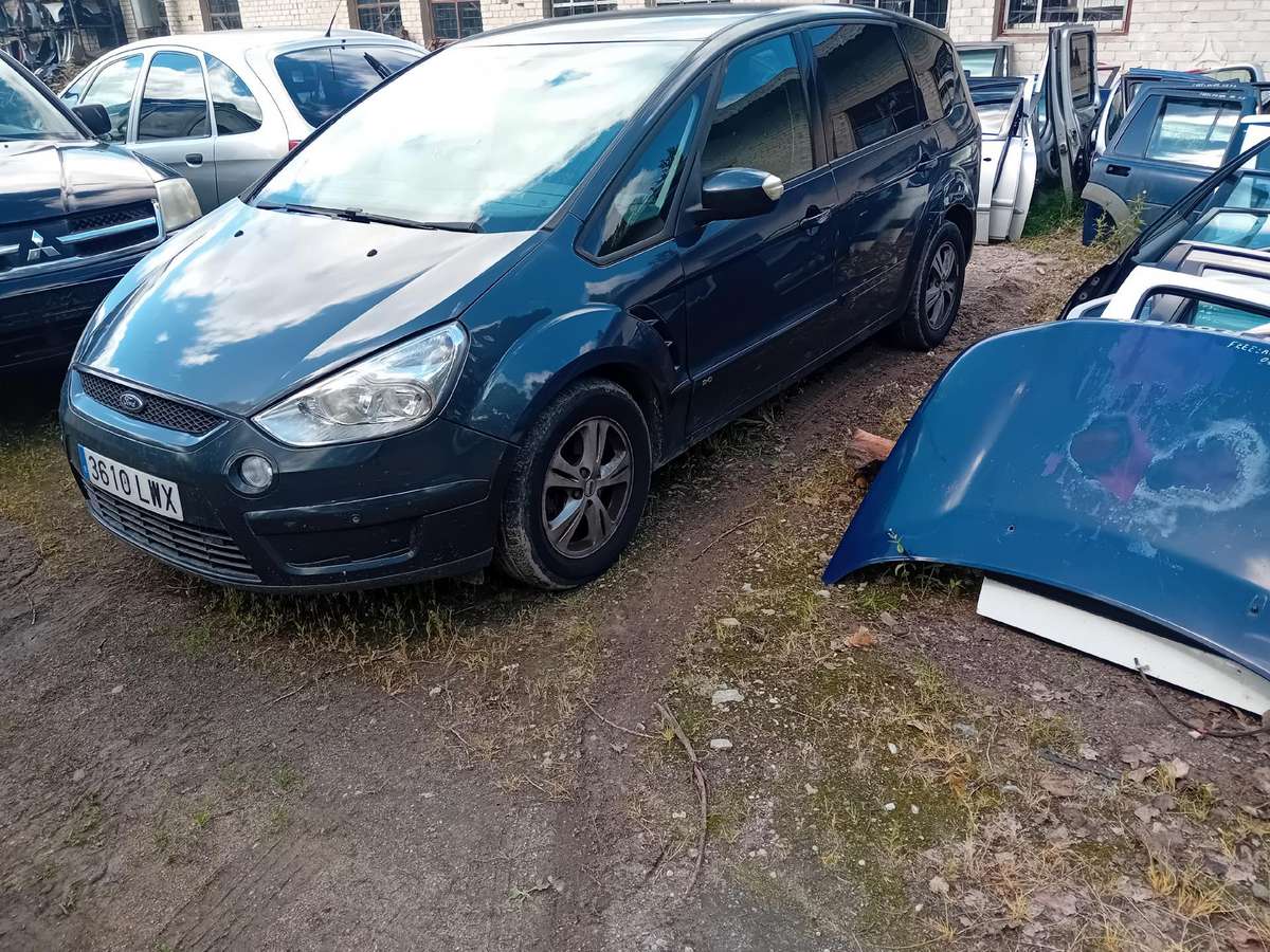 Ford S-MAX по частям