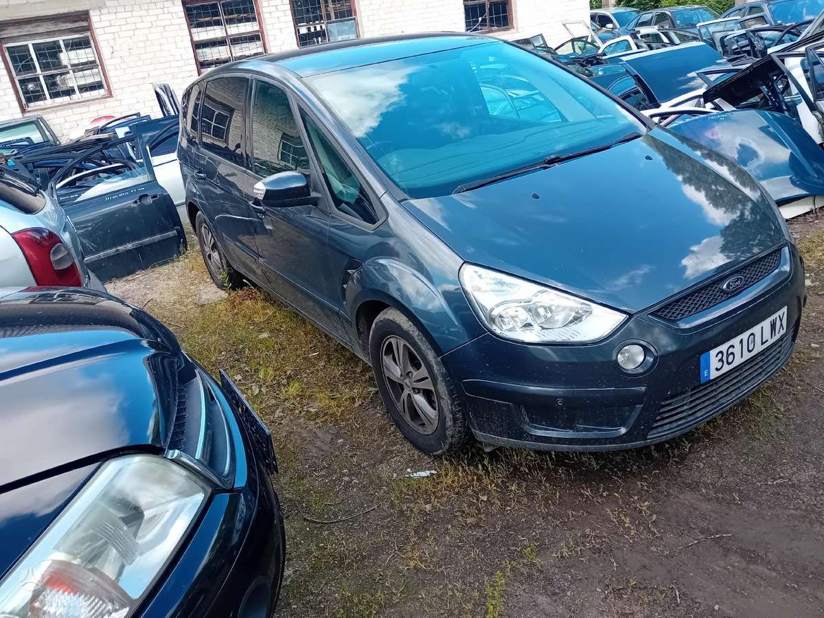 Ford S-MAX по частям