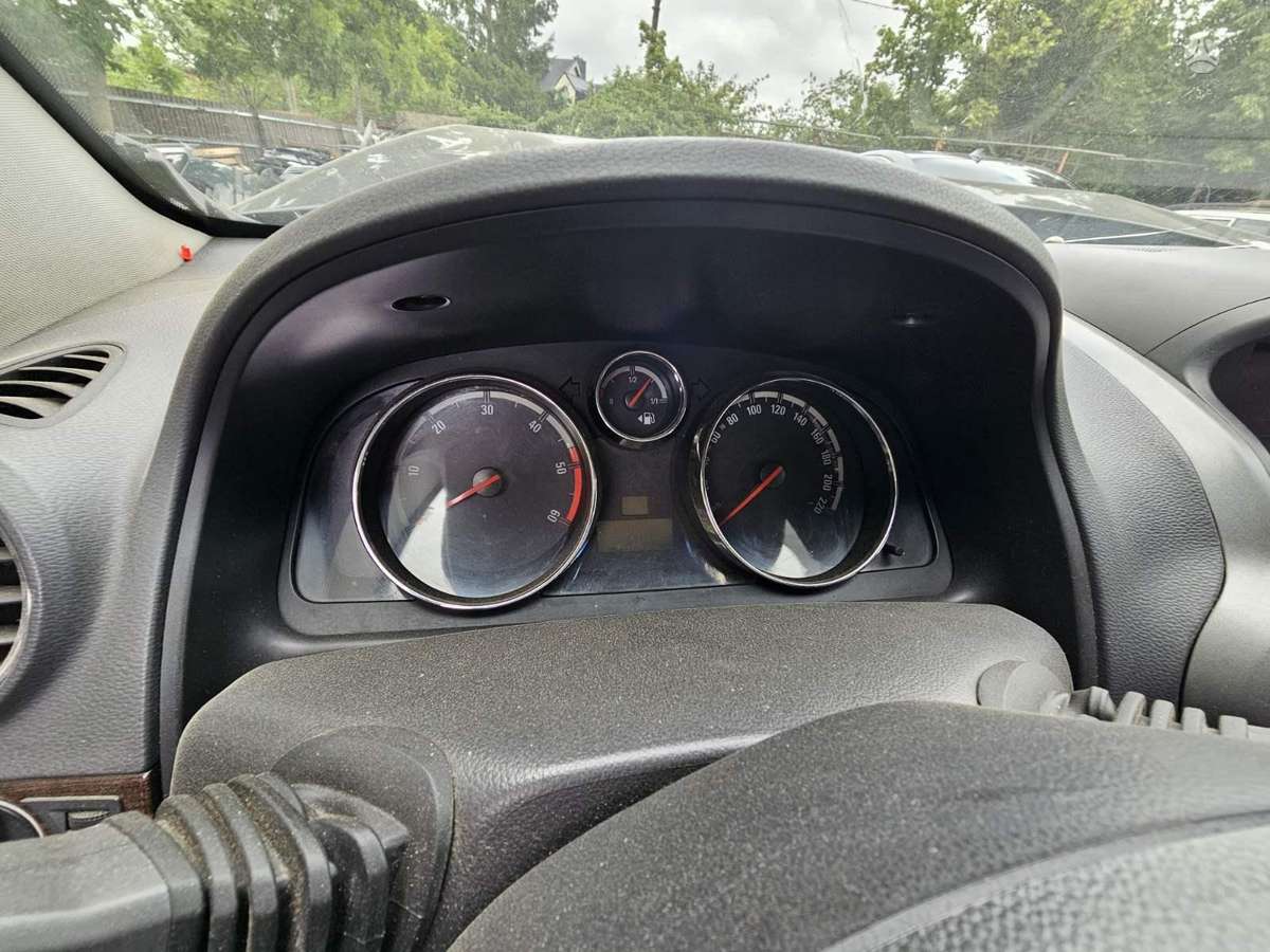 Opel Antara