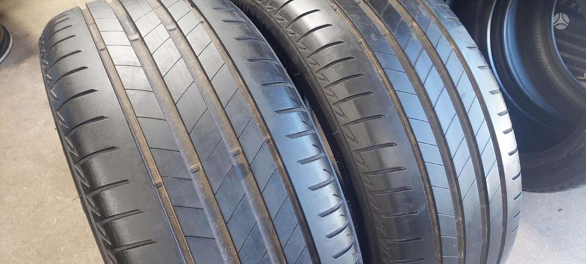 Bridgestone, vasaras 245/45 R18