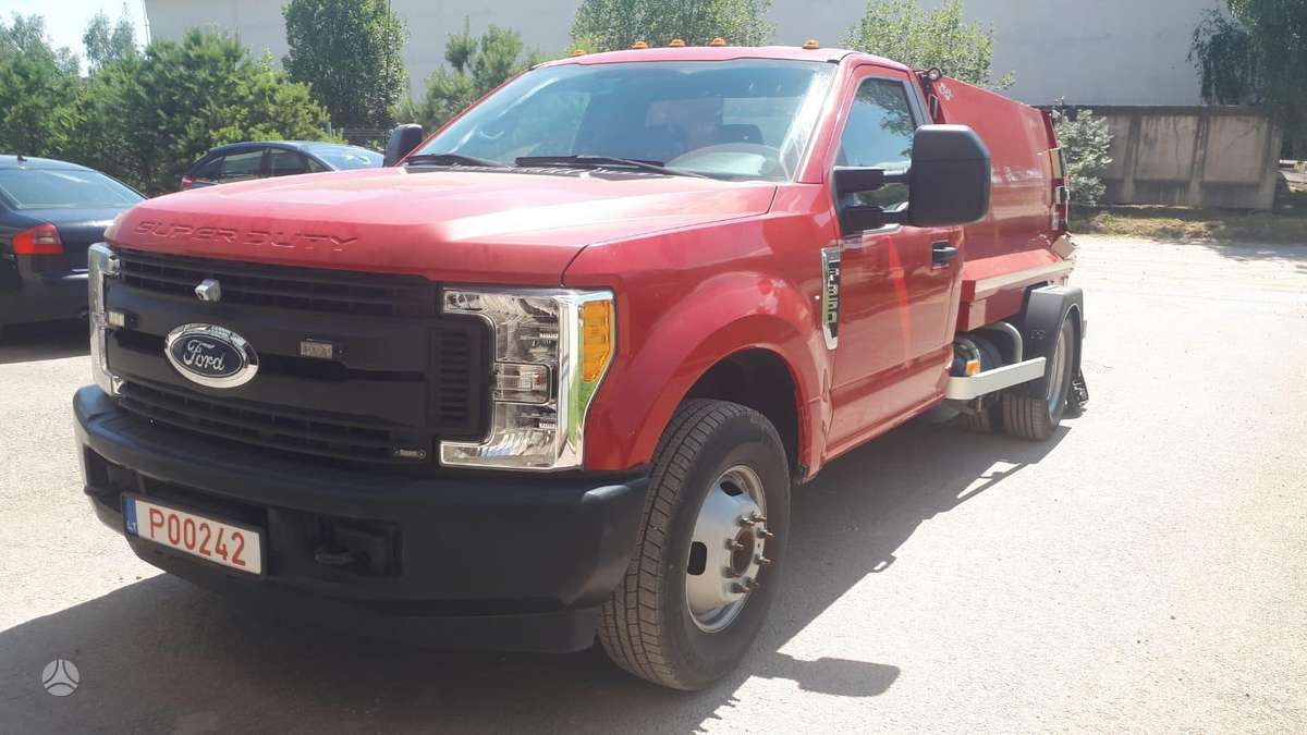 Ford F350 XL, garbage trucks