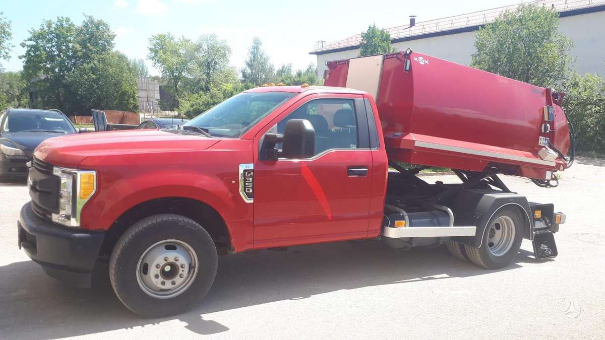 Ford F350 XL, garbage trucks