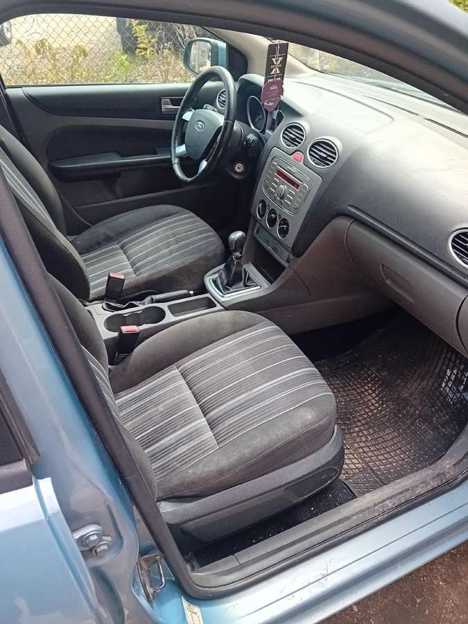 Ford Focus for parts