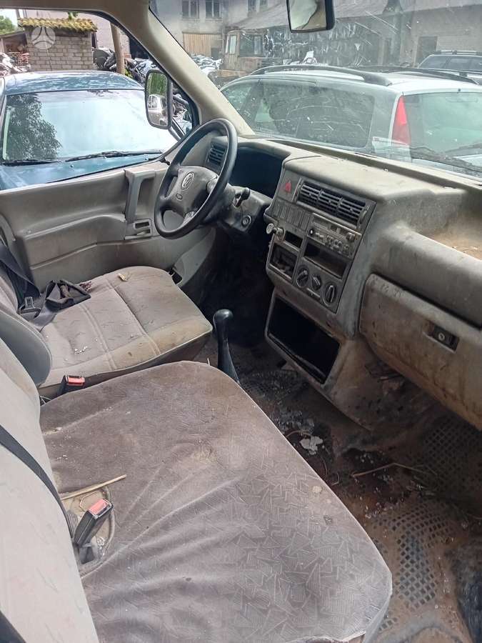 Volkswagen Transporter dalimis