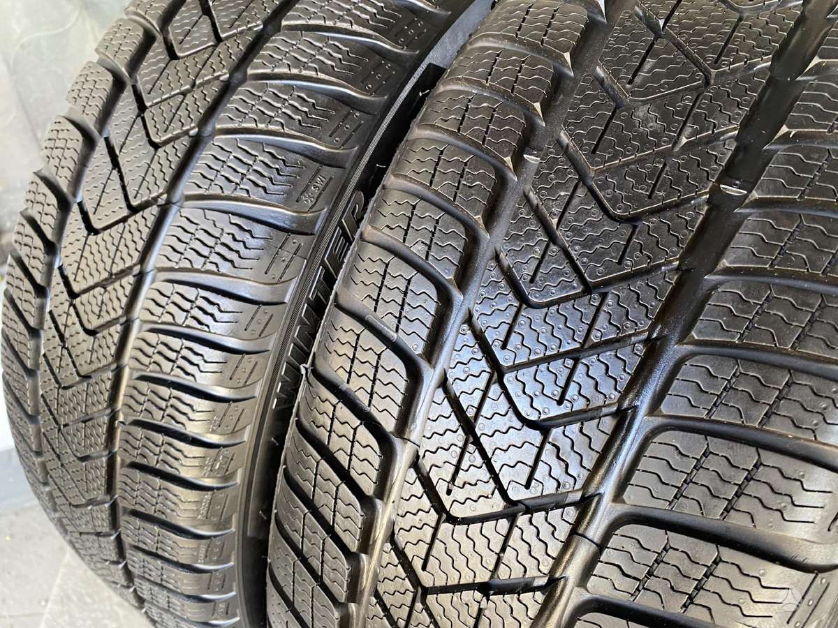 Pirelli Sottozero3, winter 225/40 R20