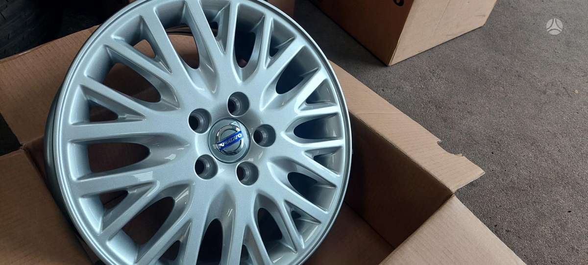 Volvo, light alloy, R16