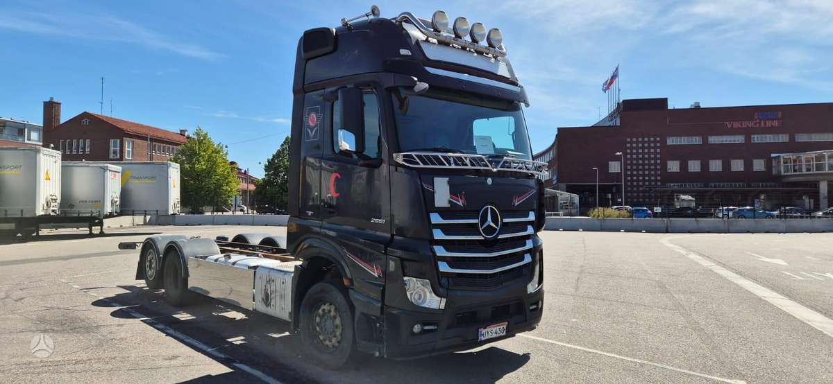 MERCEDES BENZ/DAF/VOLVO