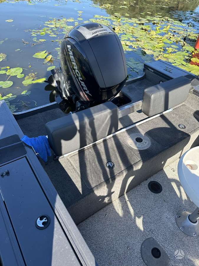 TRACKER TARGA V18 WT, yachts / cruisers