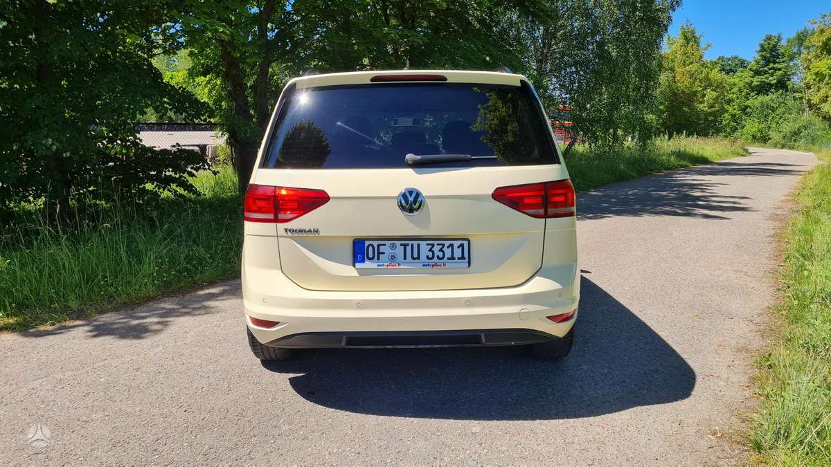 Volkswagen Touran - 7