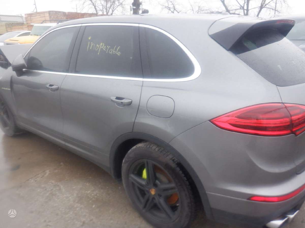Porsche Cayenne rezerves daļās