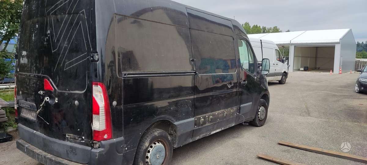 Renault Master, krovininiai mikroautobusai