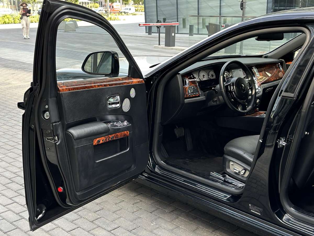 Rolls-Royce Ghost, 6.6 l., limuzīns
