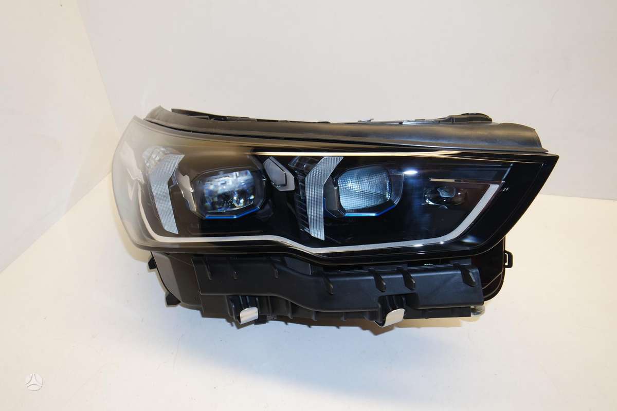BMW 5 serija lights