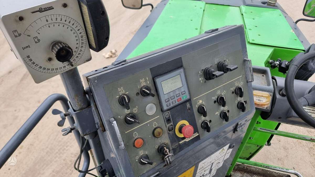 Wirtgen W50 DC, paving machinery