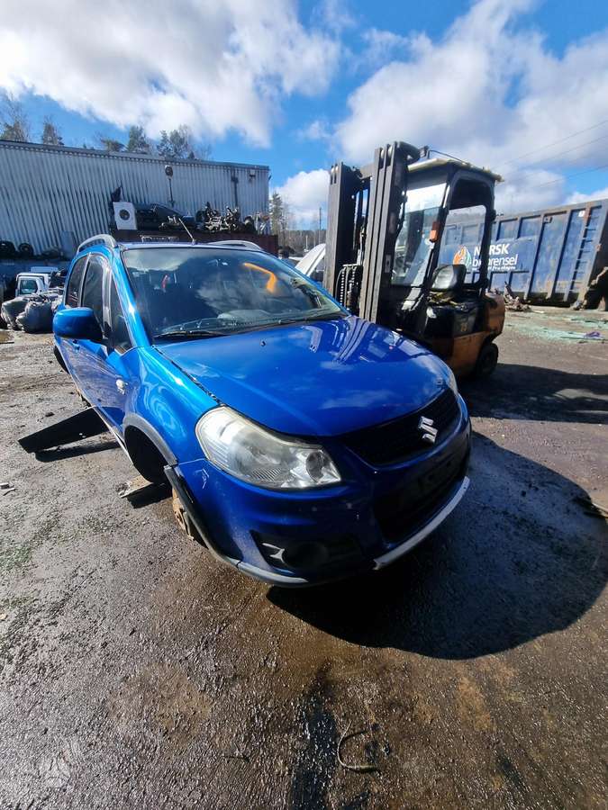 Suzuki SX4