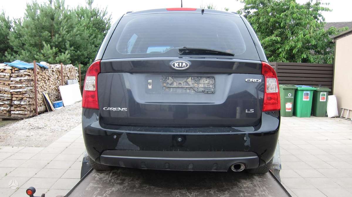Kia Carens