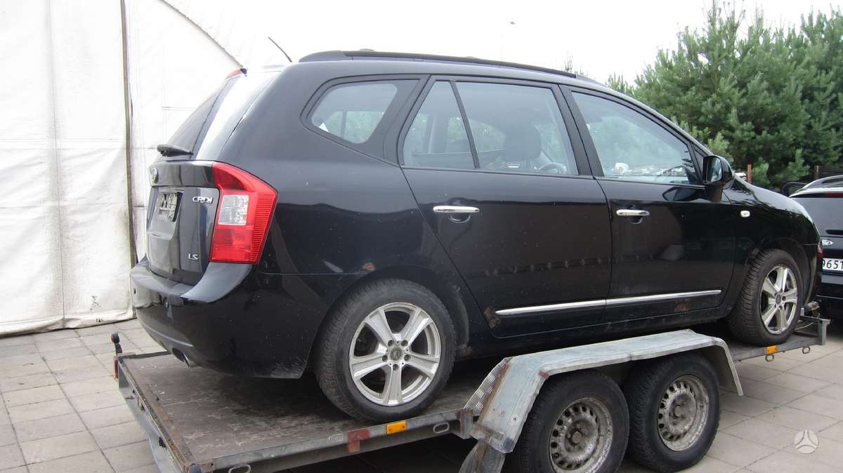 Kia Carens