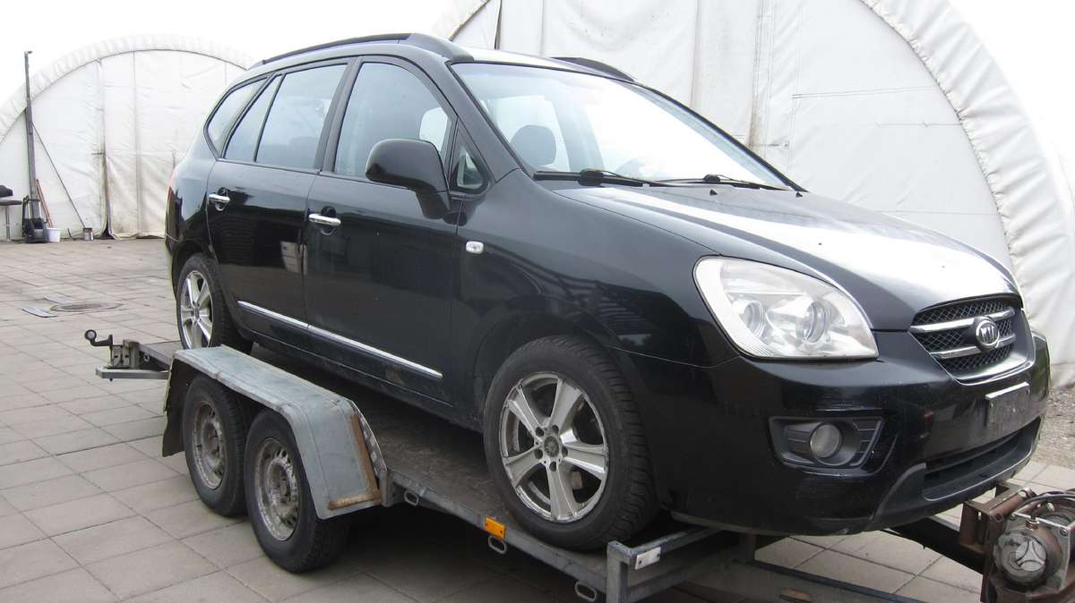 Kia Carens