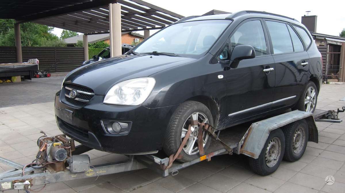 Kia Carens
