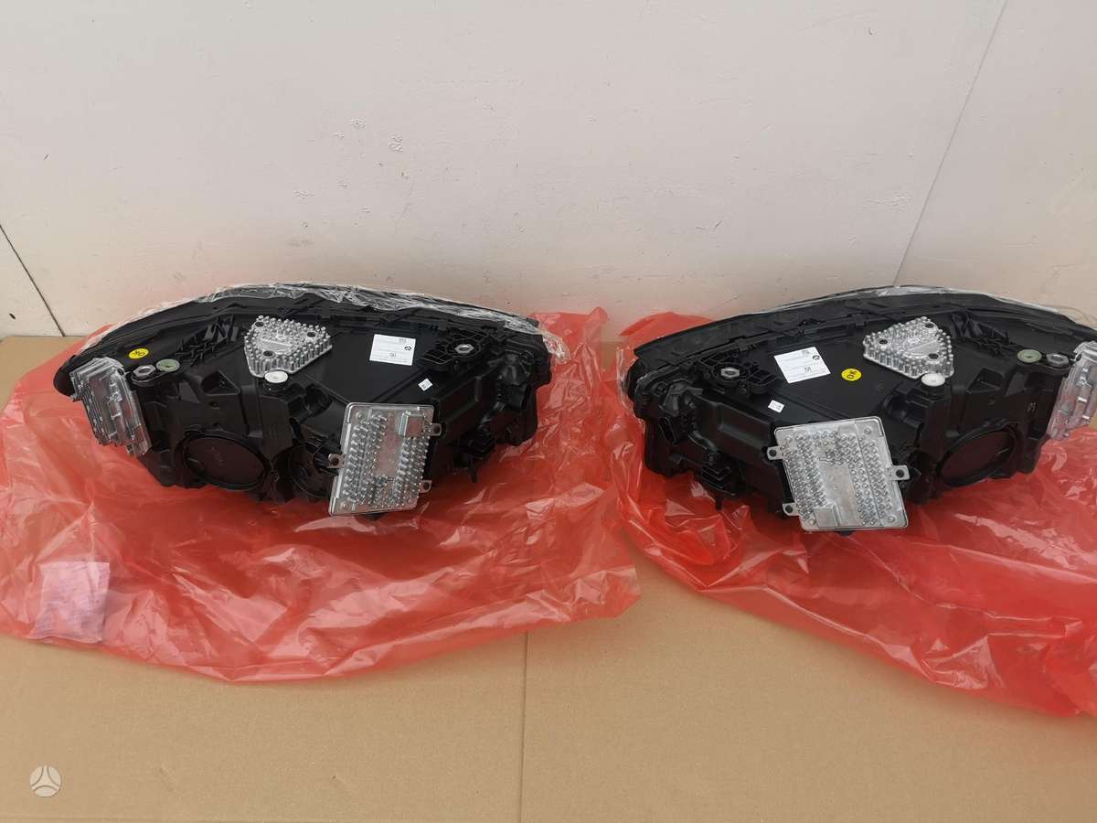 BMW X4 dalimis. Bmw x4 g02 adaptiv led žibintai eu bmw x3m f97 x3 g01