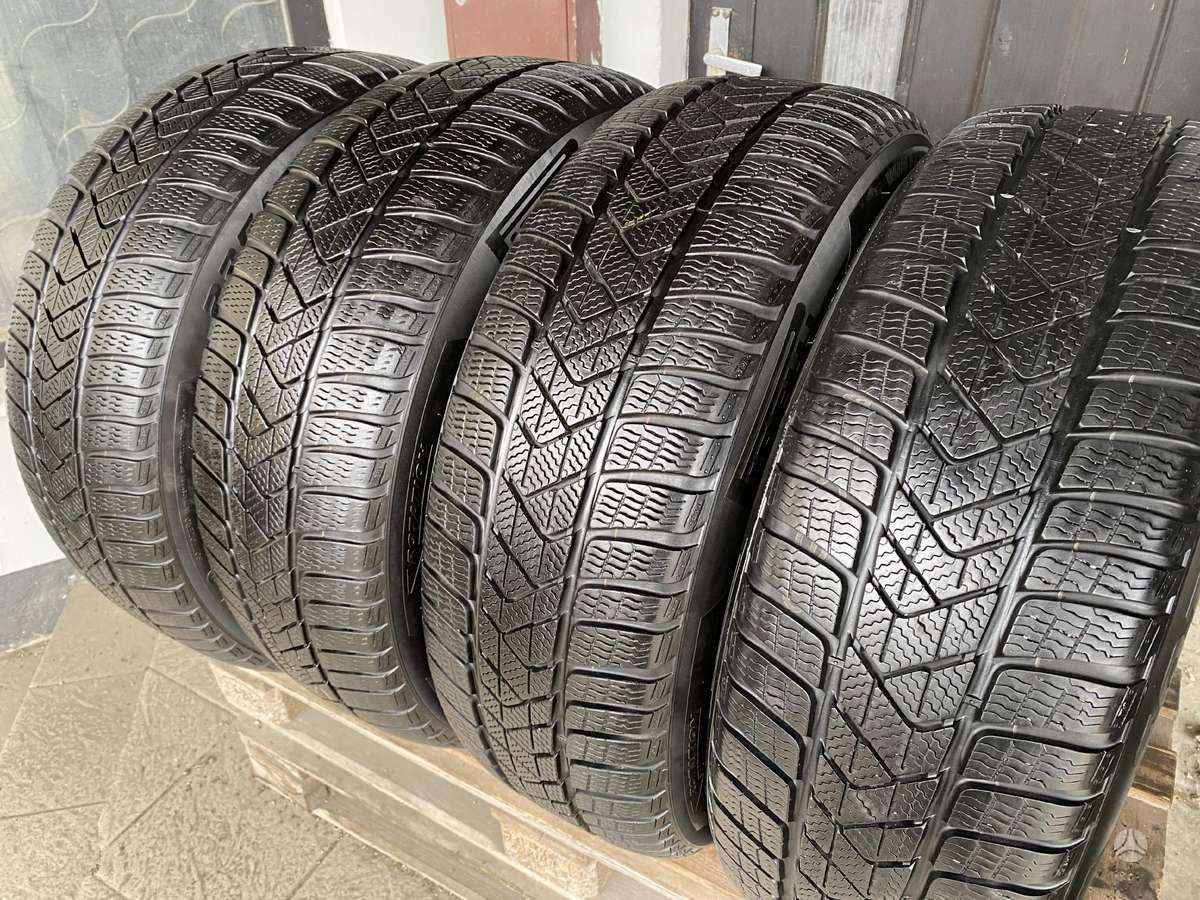Pirelli Sottozero3, winter 225/55 R17